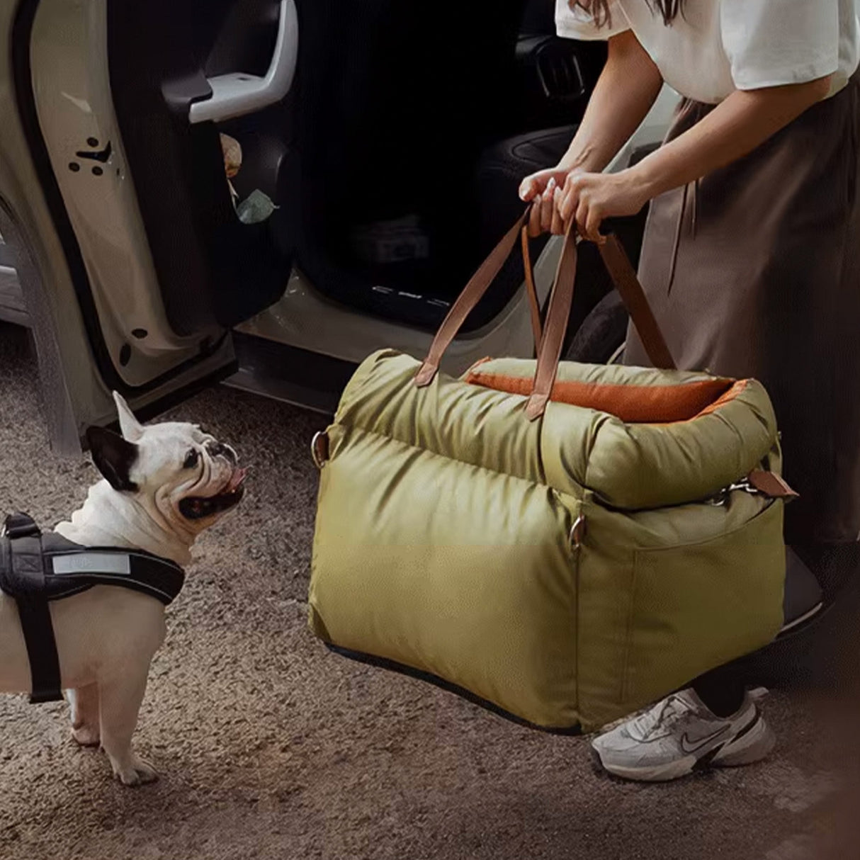 Nordisk Hundeseng i Faux Skinn med Komfort